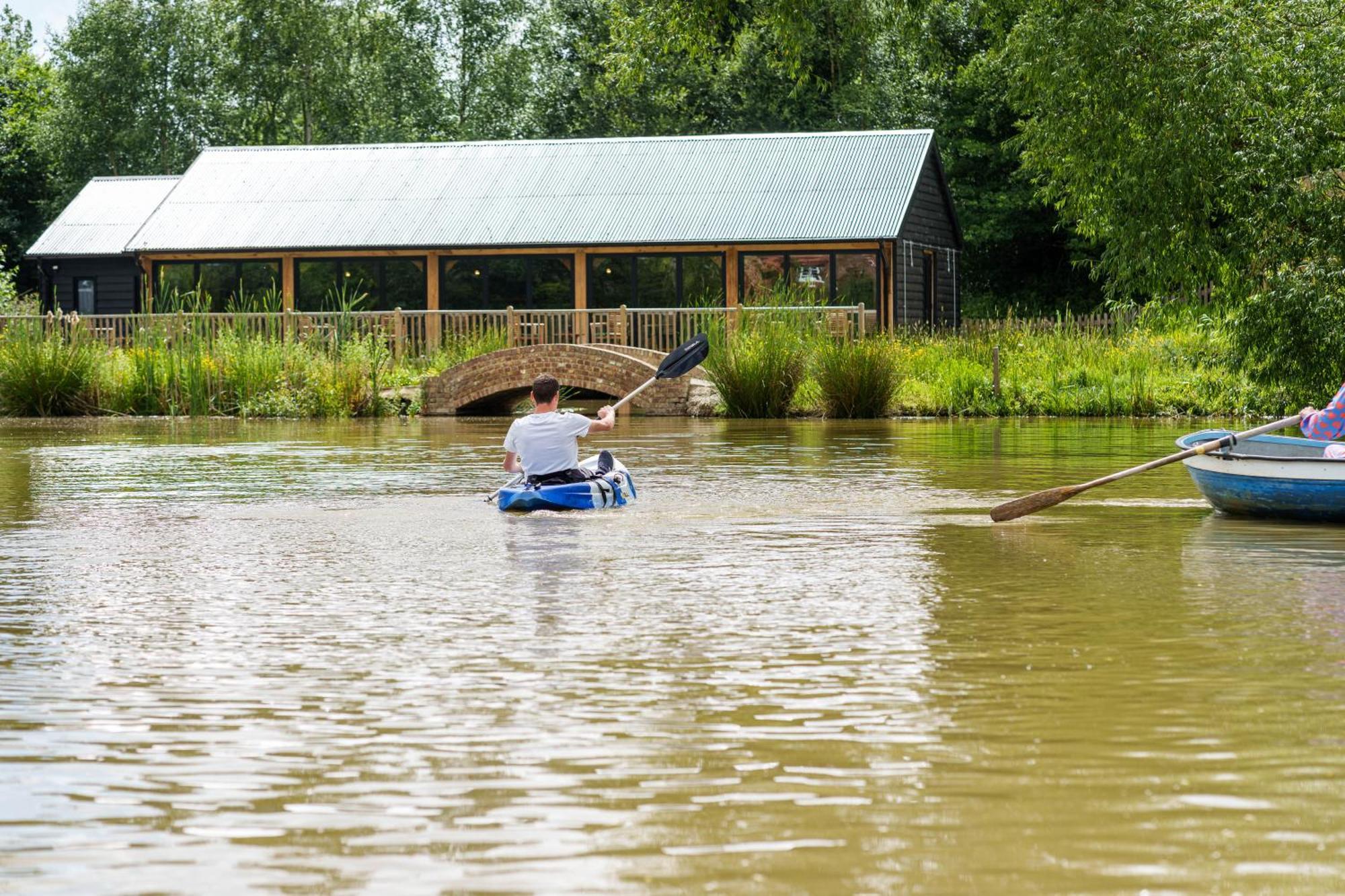 Vineyard Oast Sleeps 25 Villa Wavehorne Eksteriør bilde